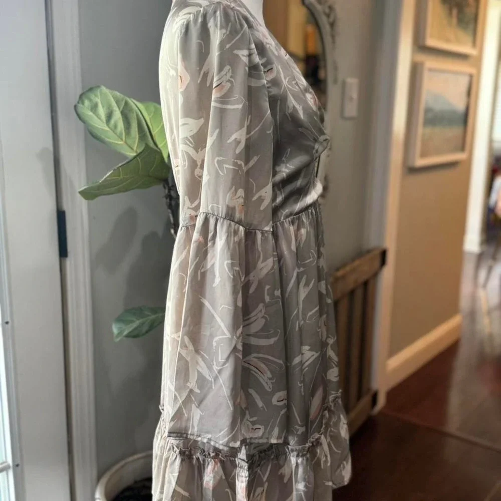 Floral Print‎ Long Sleeve Midi Dress Bell Sleeve V Neck Boho Subtle Boutique